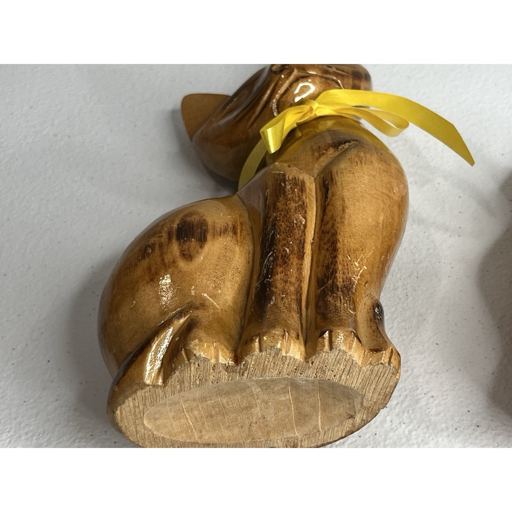 Vtg Wood Hand Carved Siamese Cat Pair Lot Of 2 With Yellow Ribbon - Picture 10 of 14